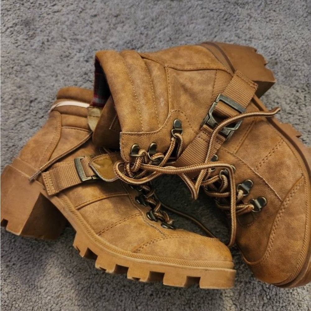 Guess Tan Lace-Up Boots for Women